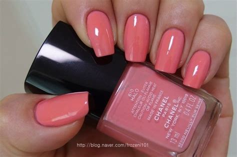 chanel le vernis celebrity|Chanel vernis 610 halo.